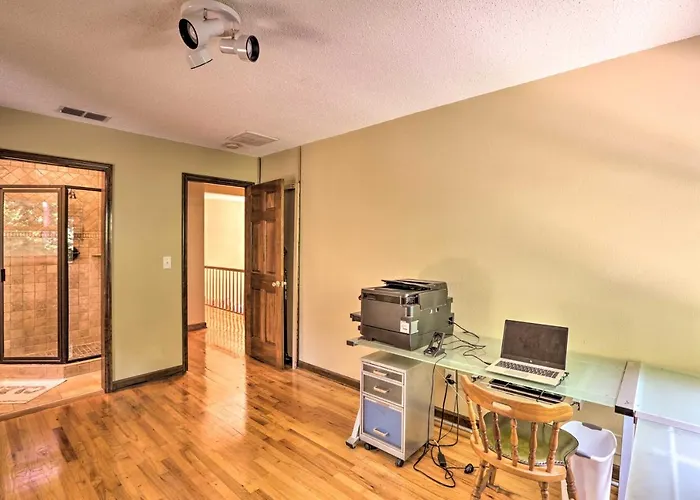 Charming Family Hideaway: 5 Mi To Fsu!