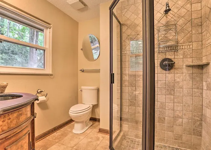Charming Family Hideaway: 5 Mi To Fsu!