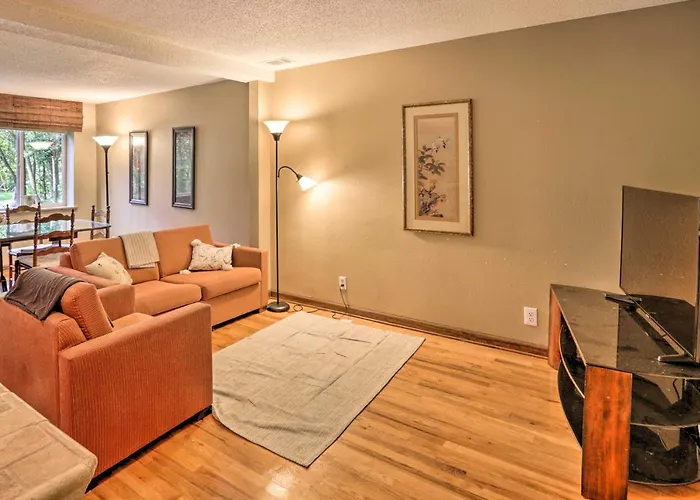 Charming Family Hideaway: 5 Mi To Fsu! Ferienhaus