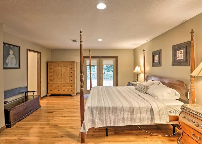 Ferienhaus Charming Family Hideaway: 5 Mi To Fsu!