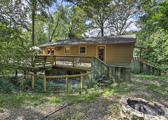 Ferienhaus Charming Family Hideaway: 5 Mi To Fsu!